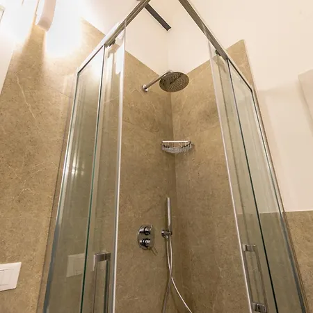 Interno 9 * 팔레르모